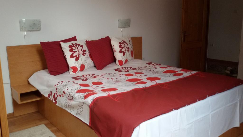 Casa Dancs Hotel Covasna Eksteriør billede